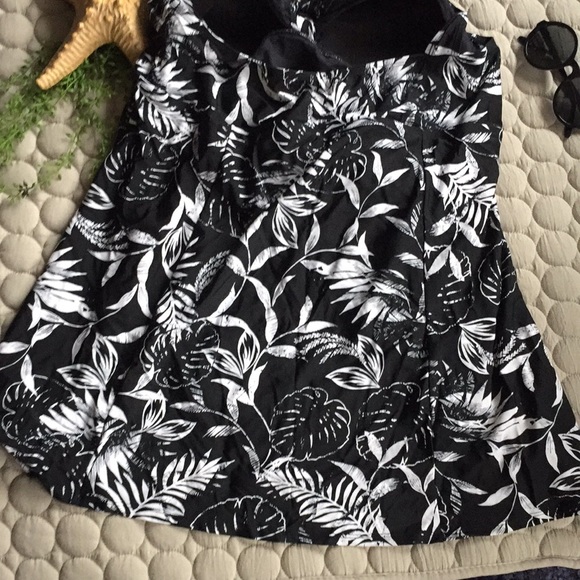 NWT Swimsuits for all one piece - Picture 7 of 11